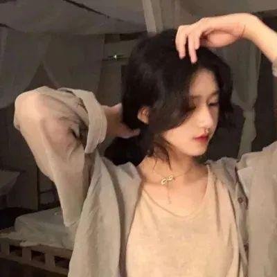 悲怜上帝的小女儿 海报