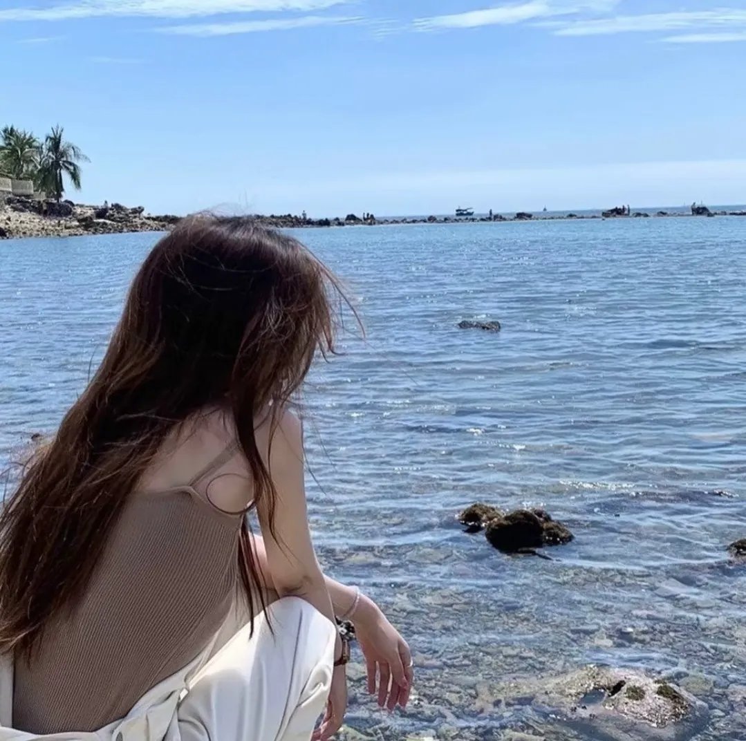 地窖惊魂 海报