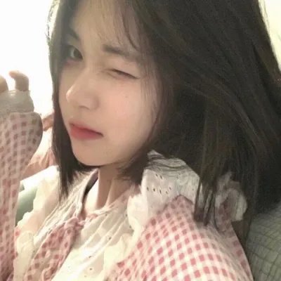 四季之春 海报